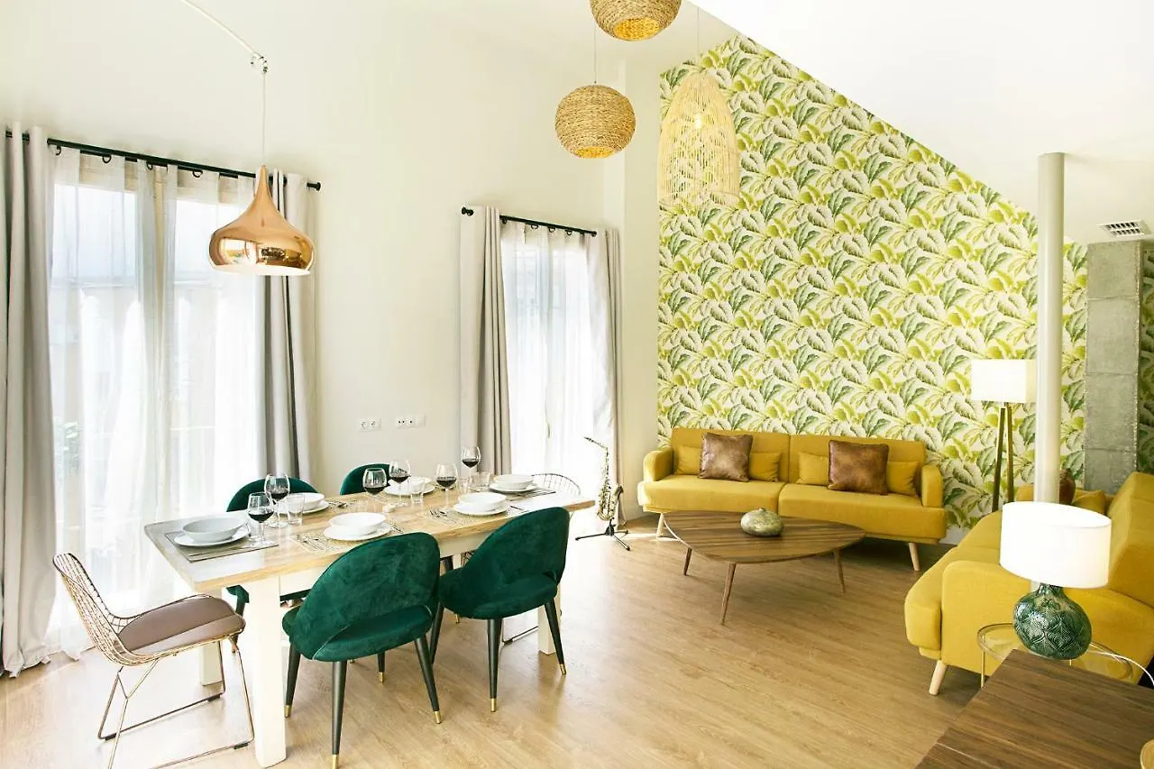 Graffiti Suites Malaga Apartment